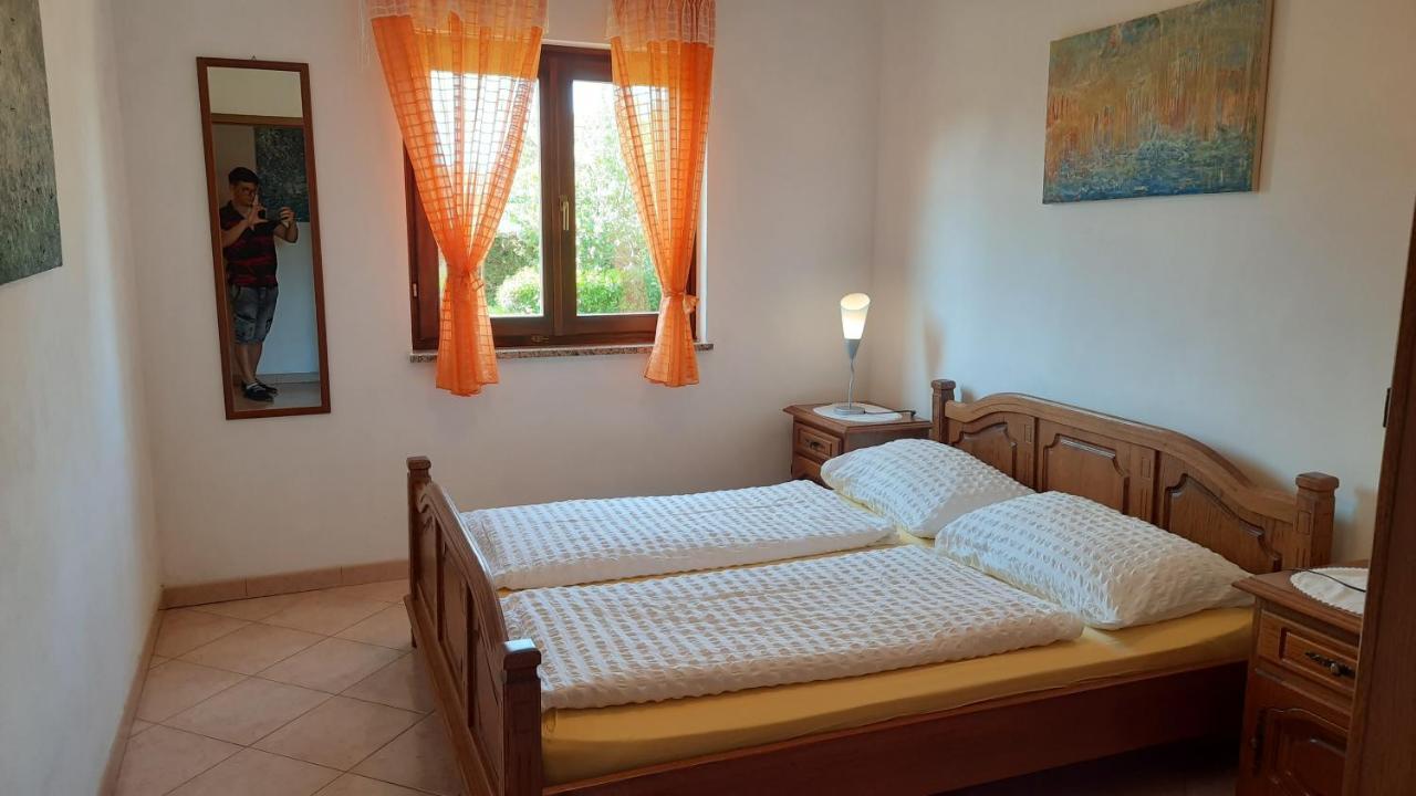 Villa Linet Funtana Εξωτερικό φωτογραφία